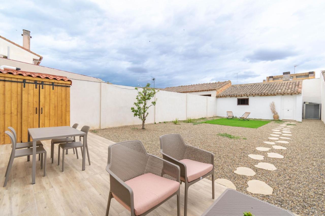 Casa Bardena Negra, Comodo Alojamiento Para Visitar Las Bardenas Y Sendaviva Fustinana Exterior foto